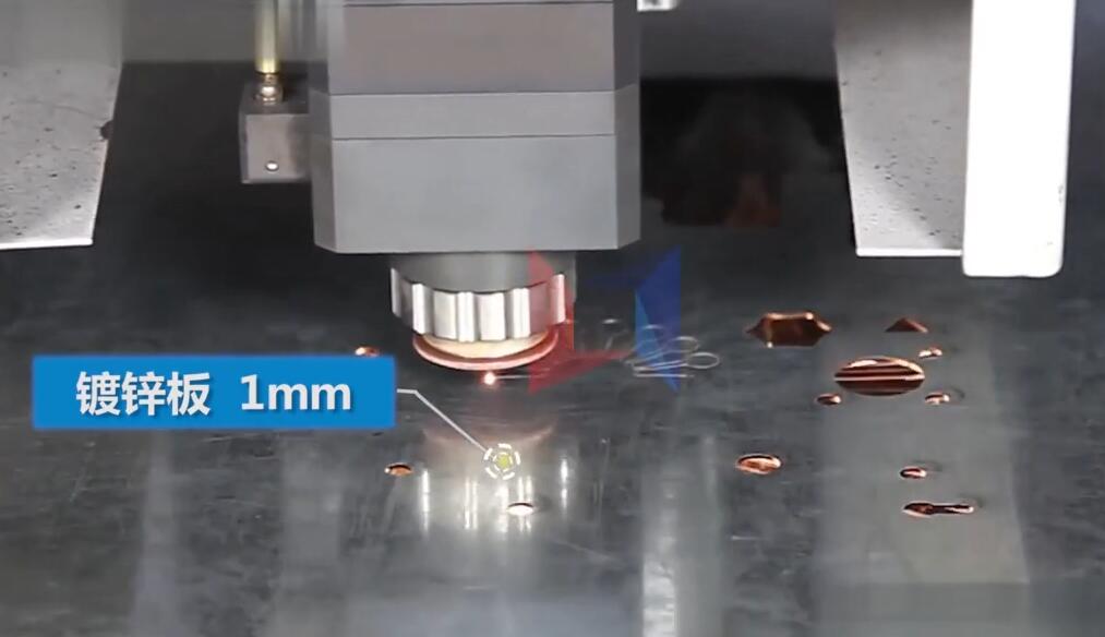 領(lǐng)秀激光LXF1530光纖激光切割機1mm鍍鋅板圖案切割